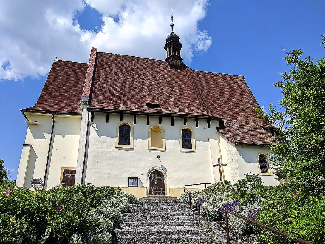Kostel svatého Václava (Mcely)