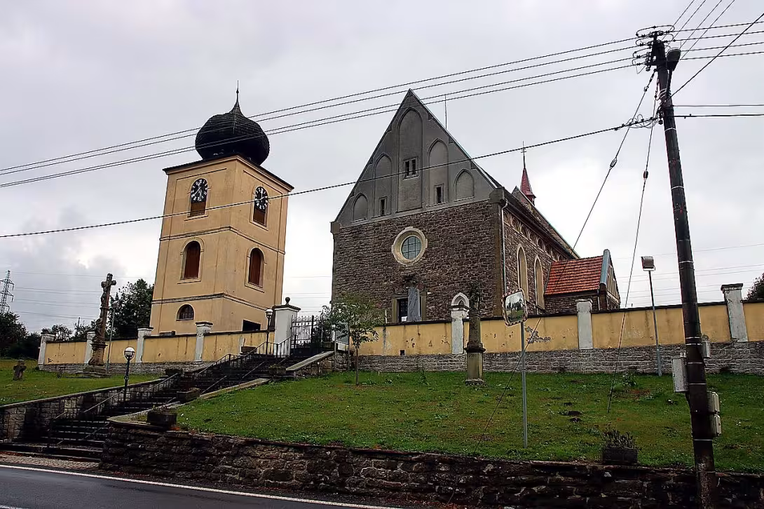 Kostel svatého Zikmunda (Sopotnice)