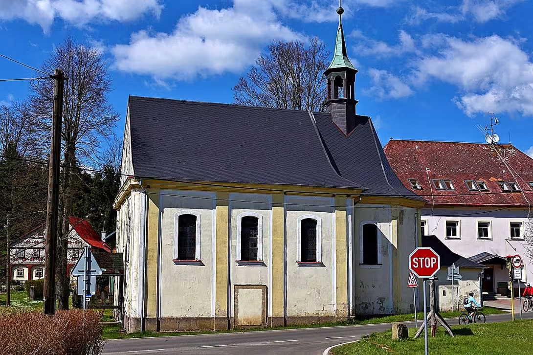Kostel Čtrnácti svatých pomocníků (Krompach)