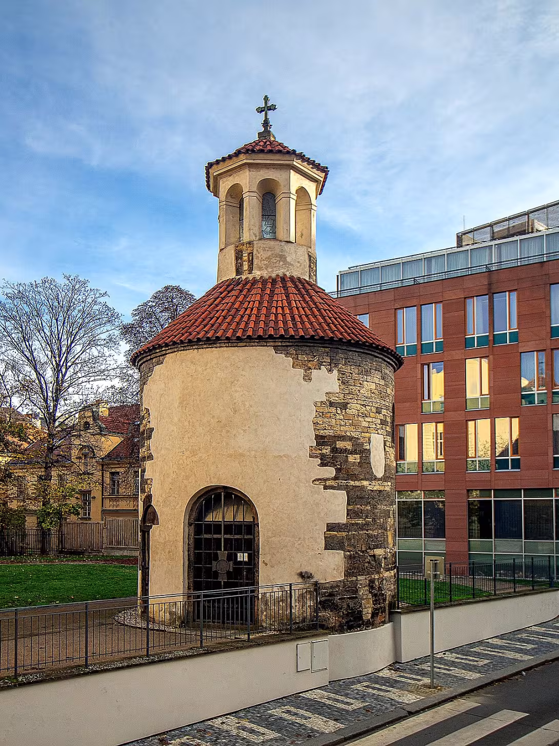 Rotunda svatého Longina v Praze