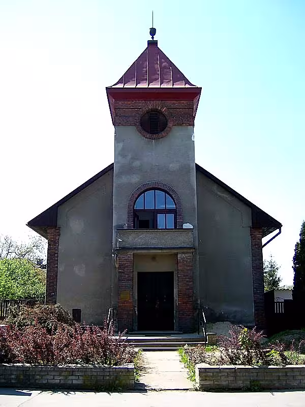 evangelický kostel v Uhříněvsi