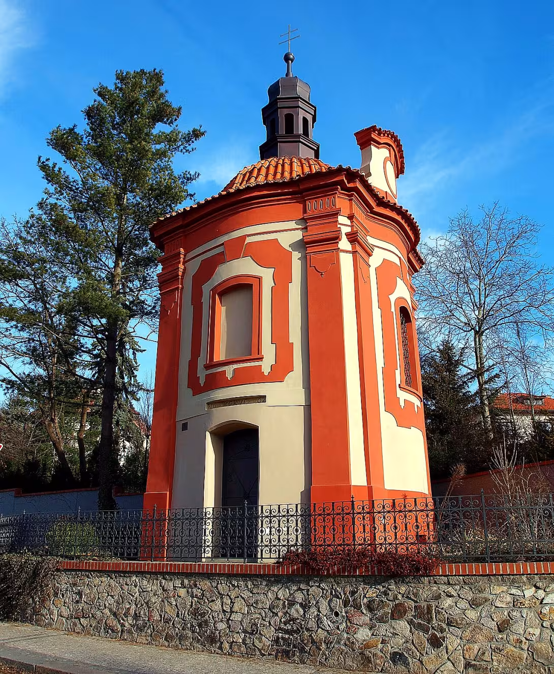 kaple Nejsvětější Trojice (Smíchov)