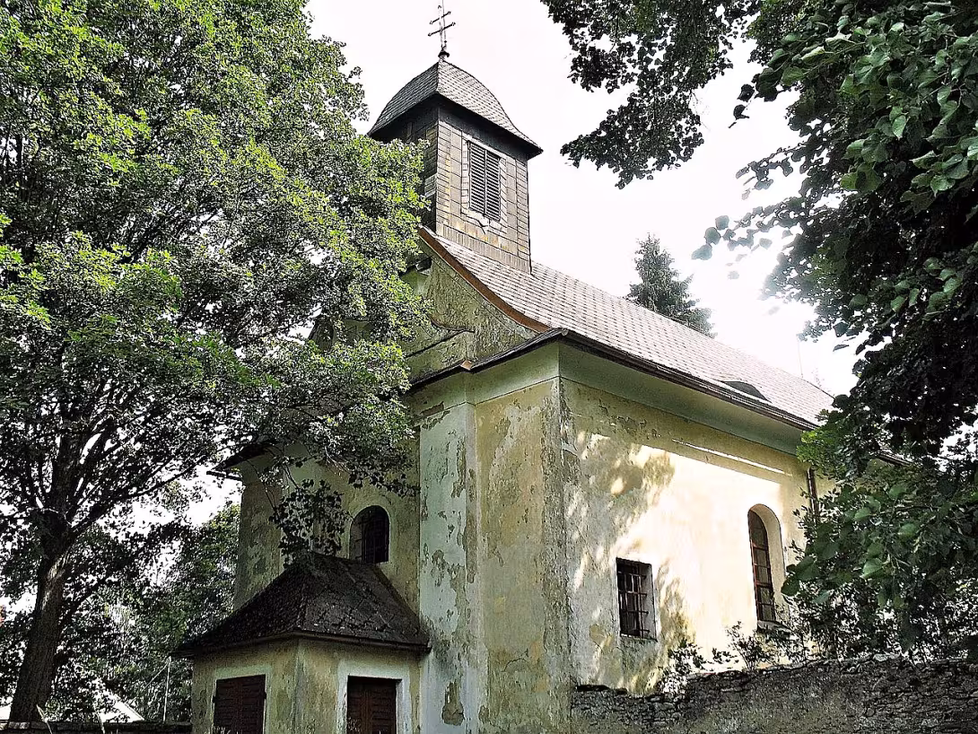 kostel Nalezení svatého Kříže (Korkusova Huť)