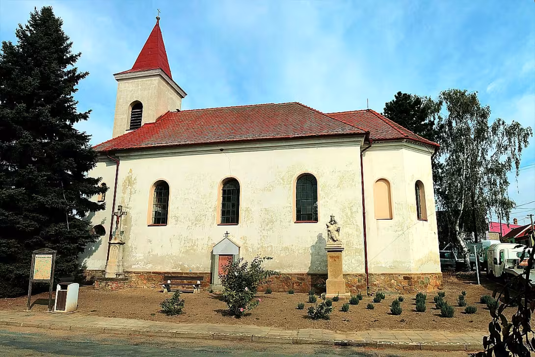 kostel Panny Marie Bolestné (Kubšice)