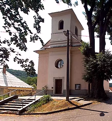 kostel Povýšení svatého Kříže (Rozhraní)