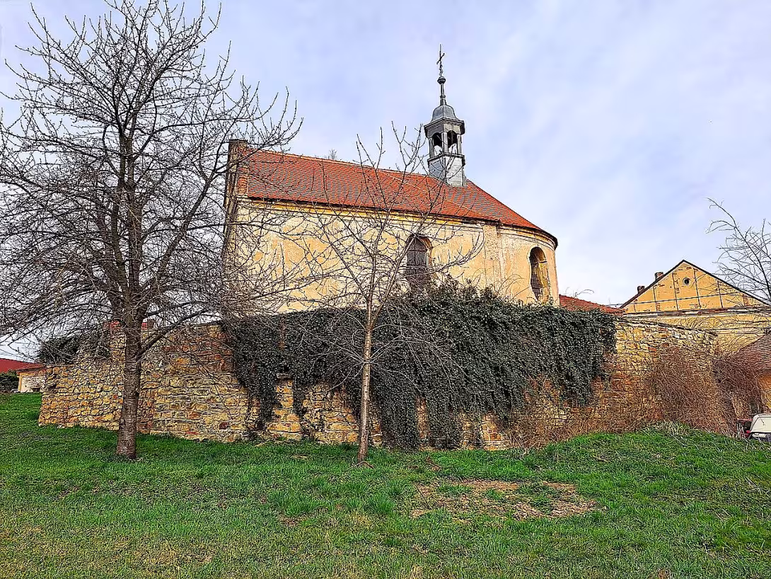 kostel Stětí svatého Jana Křtitele (Cvrčovice)