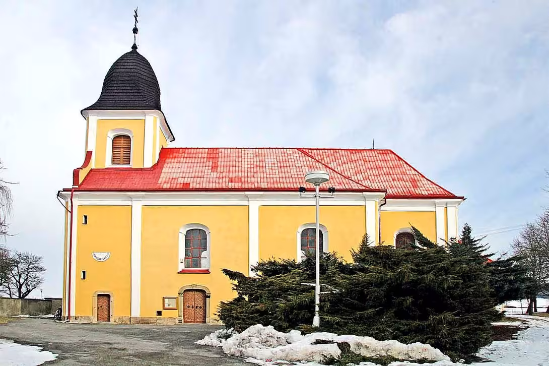 kostel Zvěstování Panny Marie (Ostřetín)