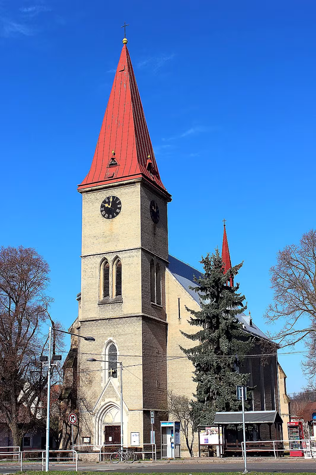 kostel svaté Kateřiny v Milovicích