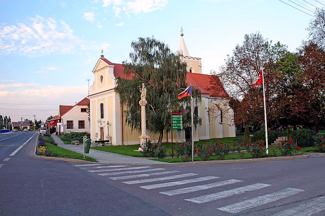 kostel svaté Markéty (Chvalovice)