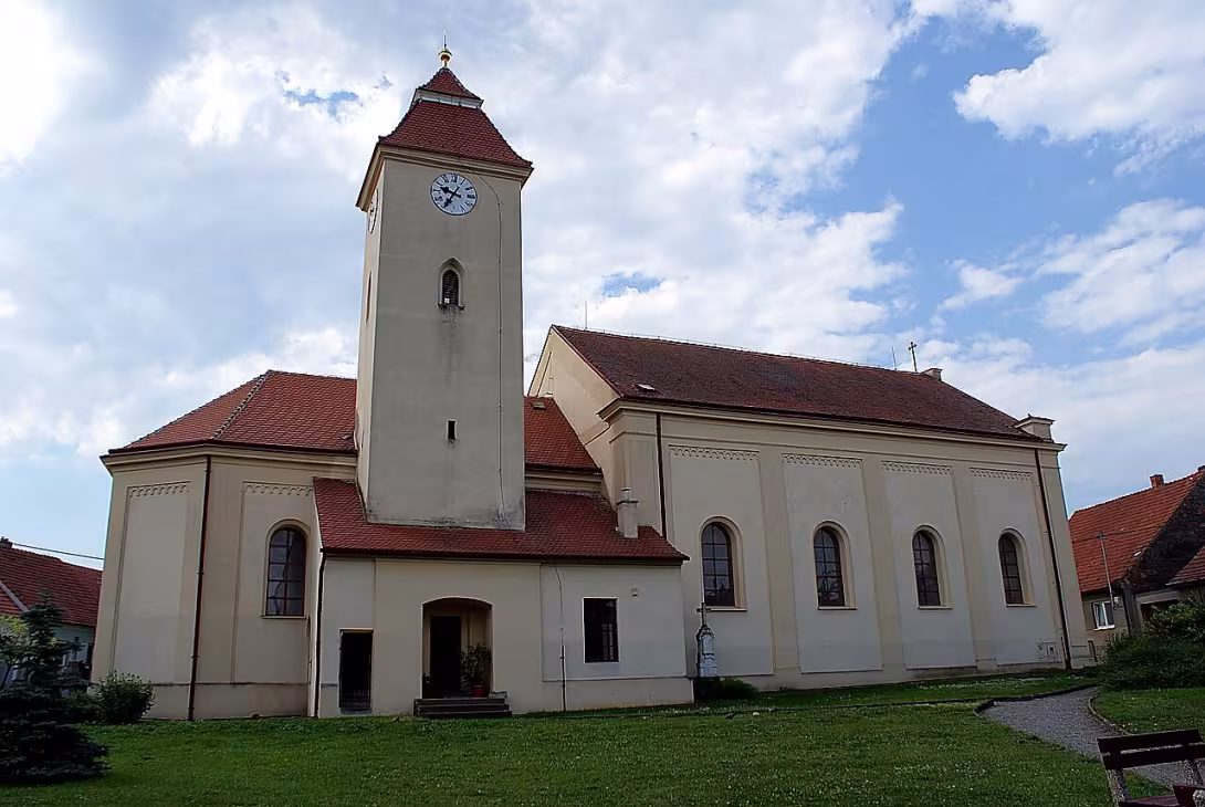 kostel svatého Jiří (Starovice)