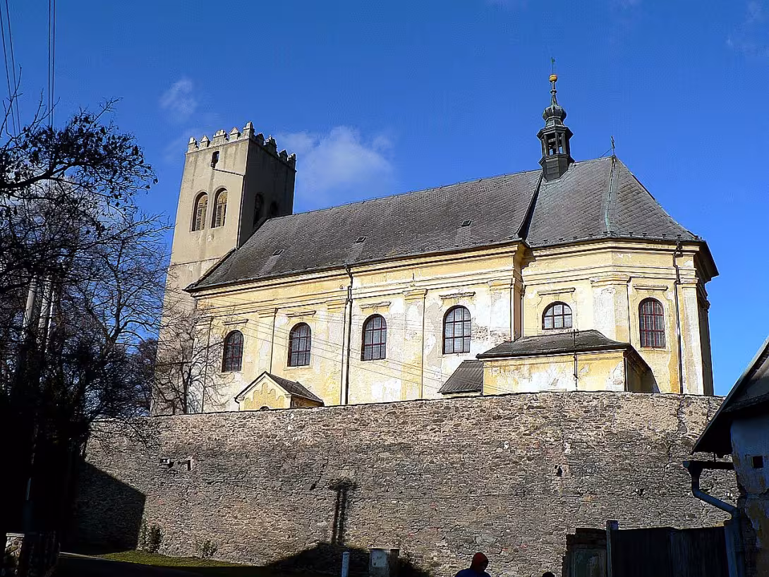 kostel svatého Jiří (Náklo)