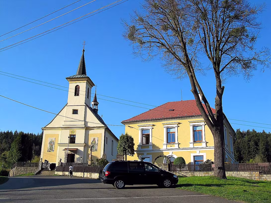 kostel svatého Josefa (Hutisko)