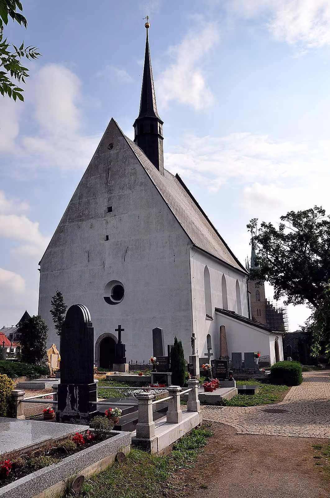 kostel svatého Michaela archanděla (Dolní Předměstí)