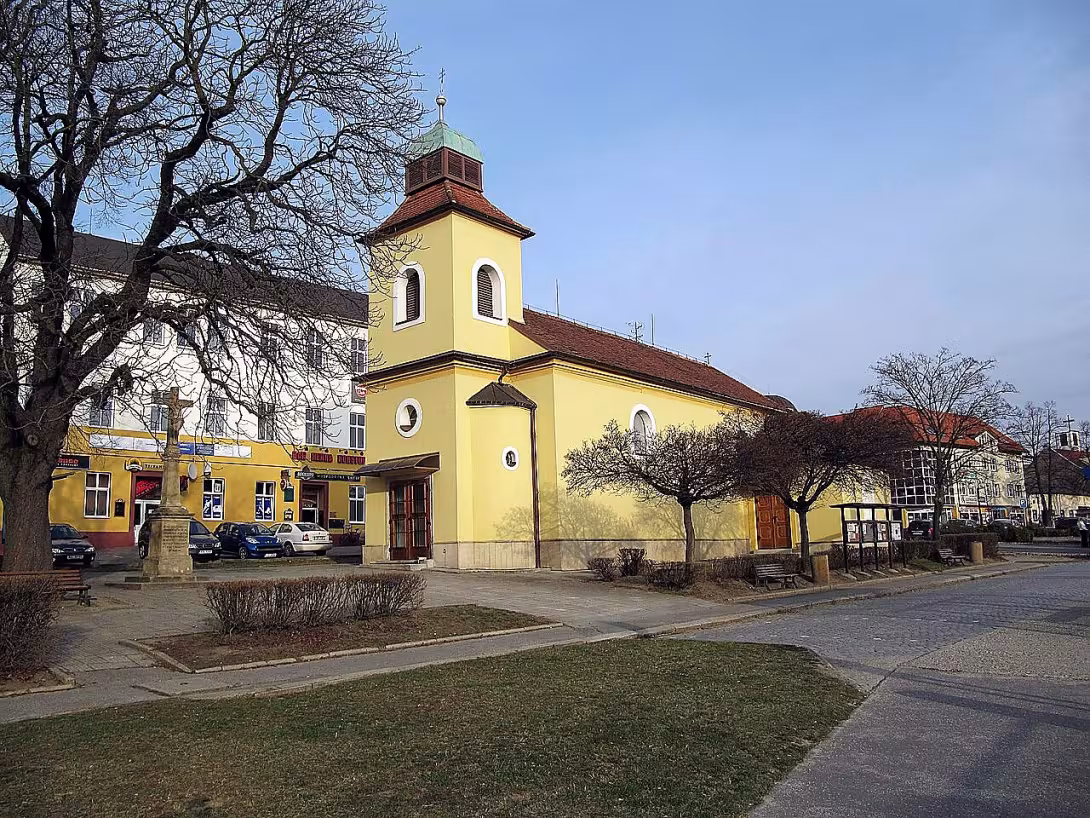 kostel svatého Michaela archanděla (Otrokovice)