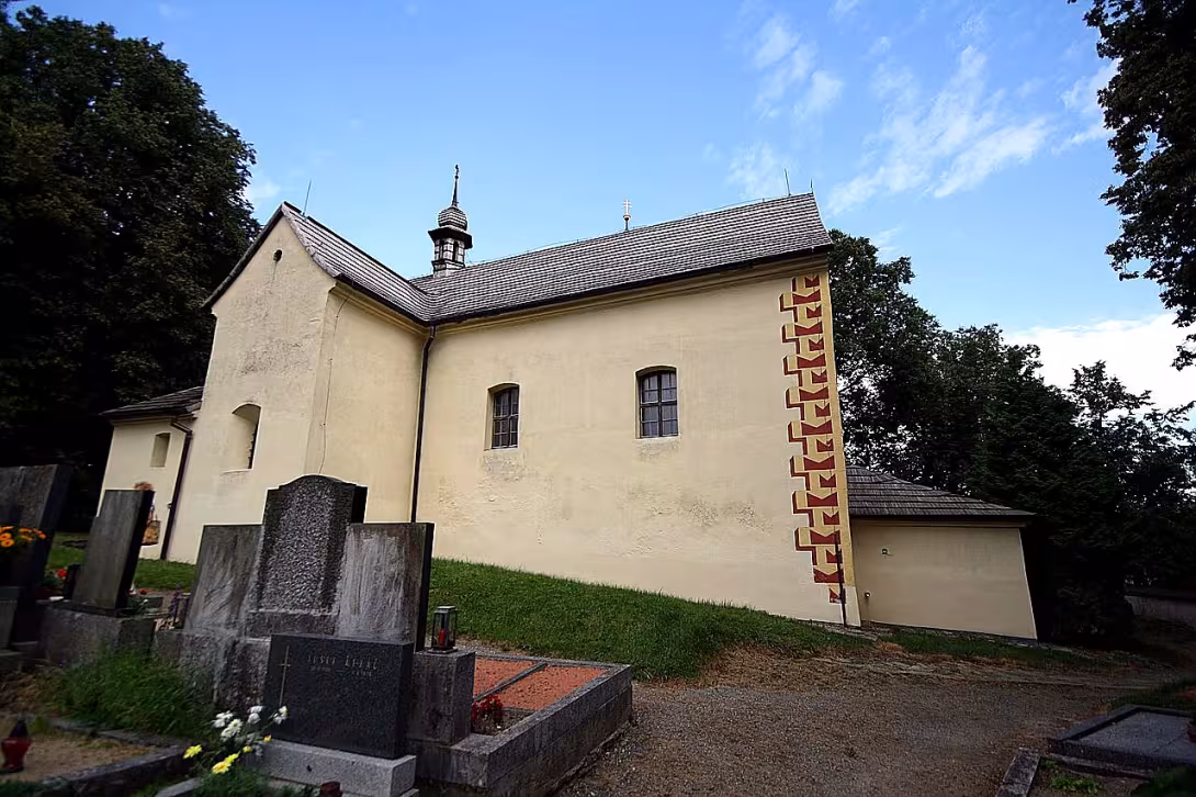 kostel svatého Petra a Pavla (Jinošov)
