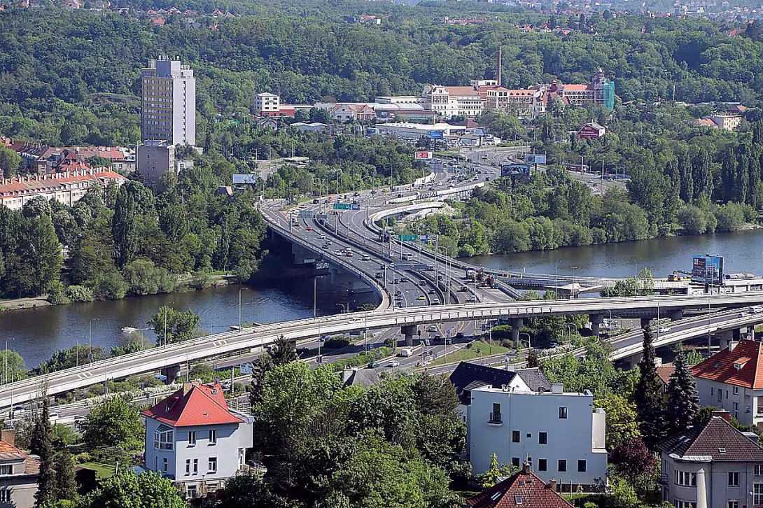 Barrandovský most