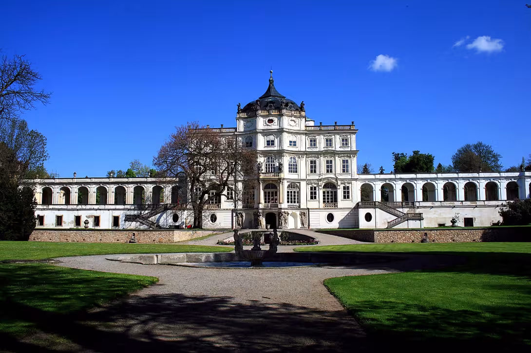 Komenda Ploskovice