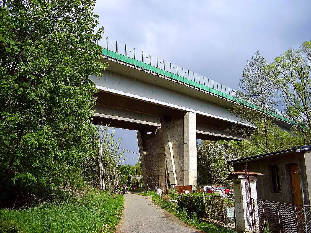 dálniční most Hvězdonice