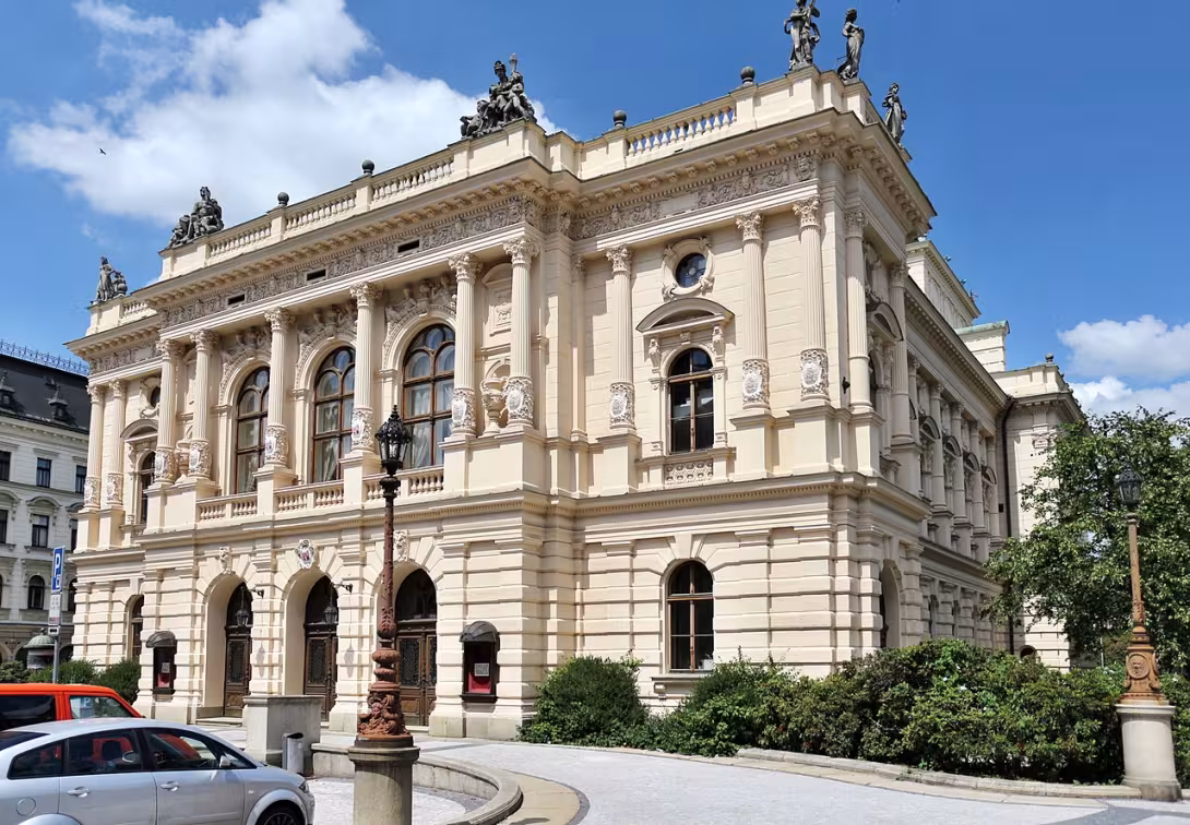 Dnešní pohled – Divadlo F. X. Šaldy