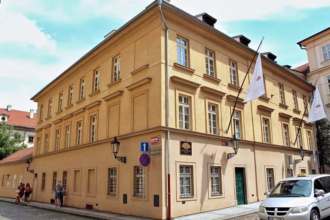 Dnešní pohled – Dominikánský klášter (Malá Strana)