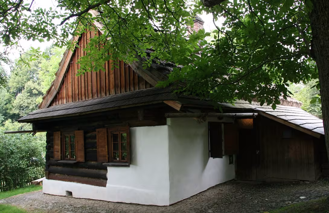 Dnešní pohled – Kotulova dřevěnka