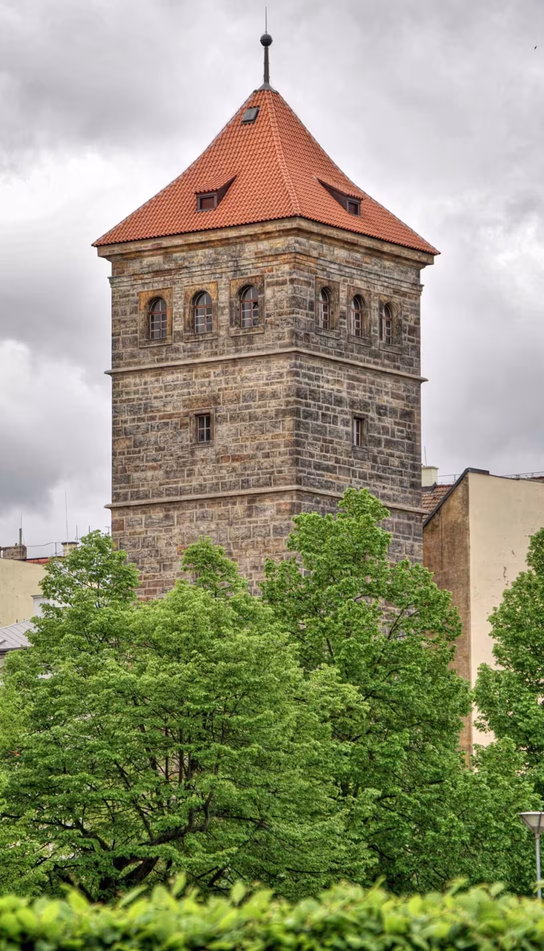 Dnešní pohled – Novomlýnská vodárenská věž