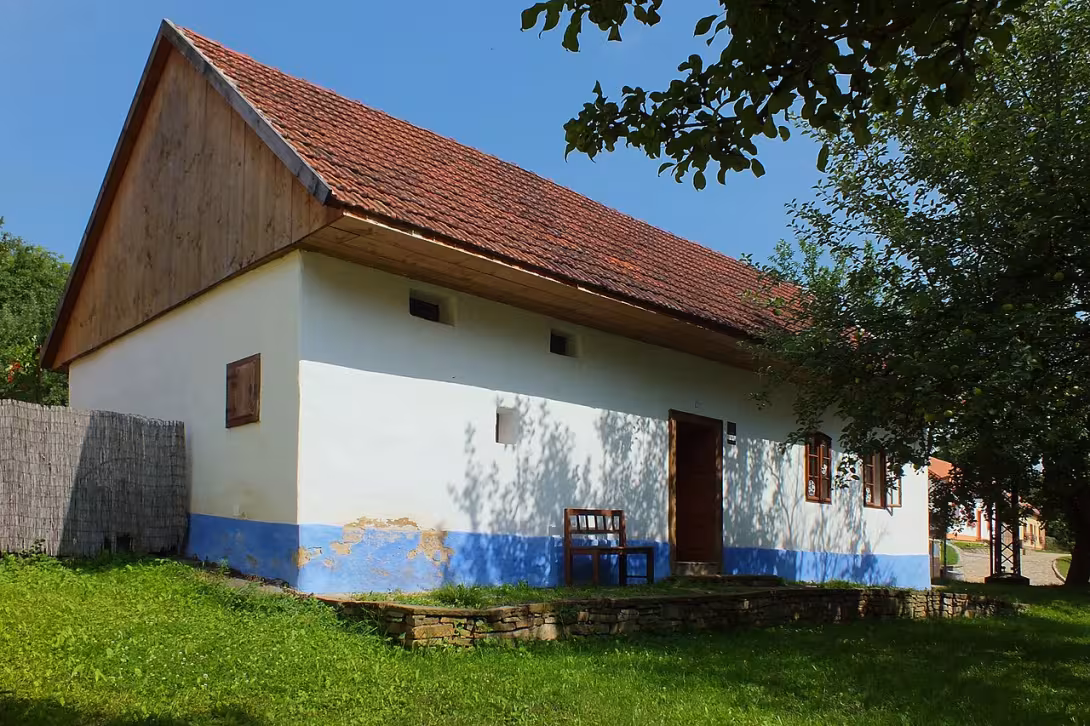Dnešní pohled – Obydlí zvěrokleštiče