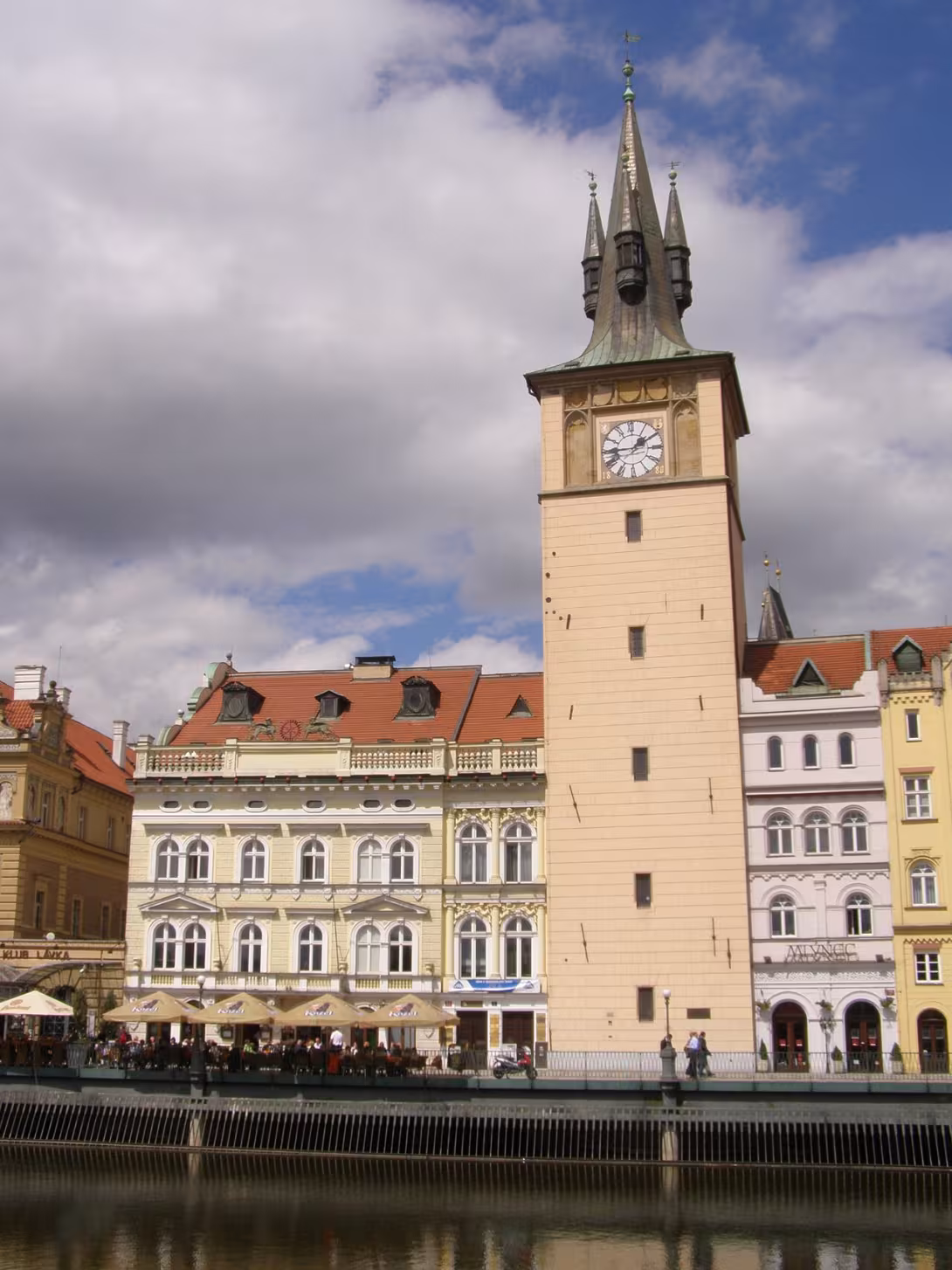 Dnešní pohled – Staroměstská vodárenská věž