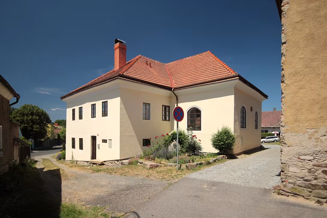 Today's view – Synagoga v Kosově Hoře