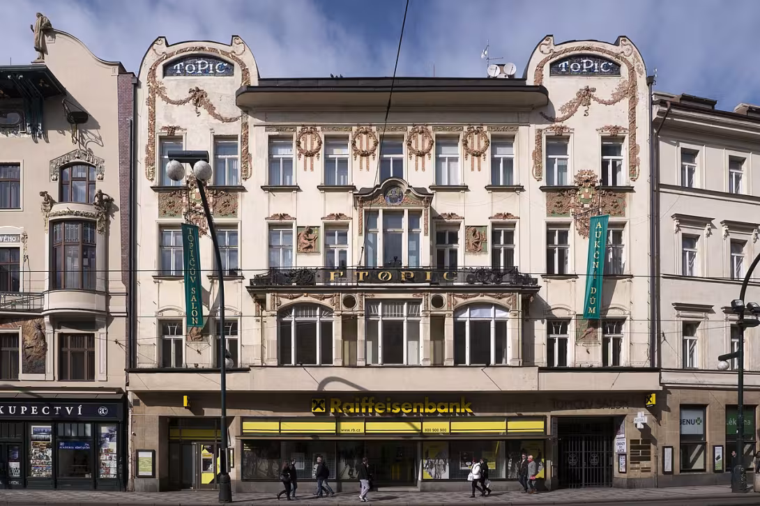 Dnešní pohled – Topičův salon