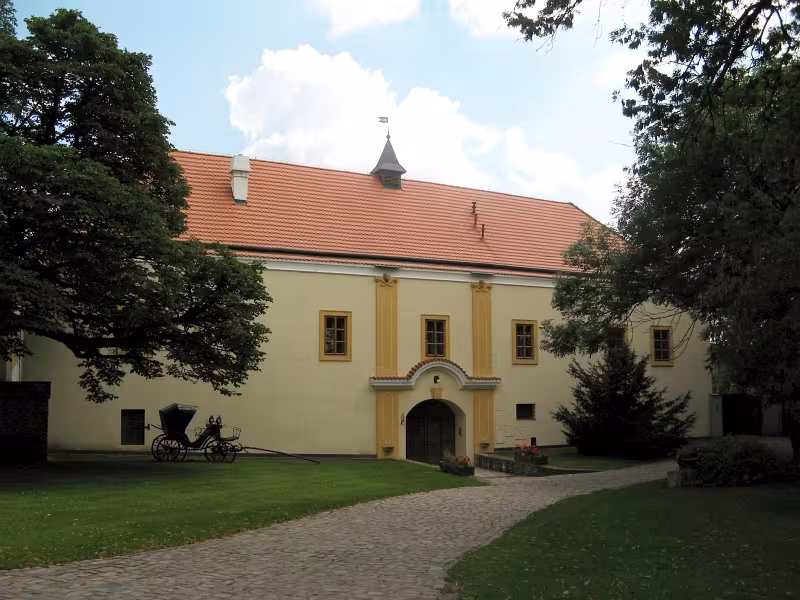 Dnešní pohled – tvrz Třebotov