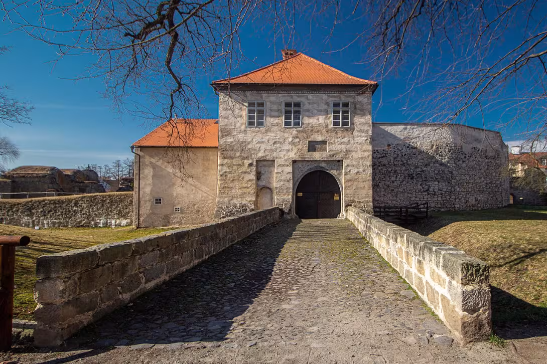 Dnešní pohled – vodní hrad Lipý