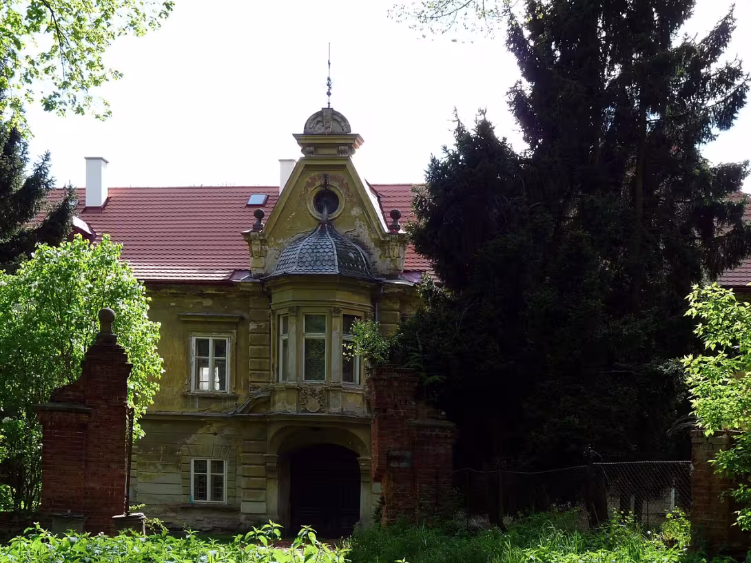 Dnešní pohled – zámek Březina (zámek, okres Pelhřimov)
