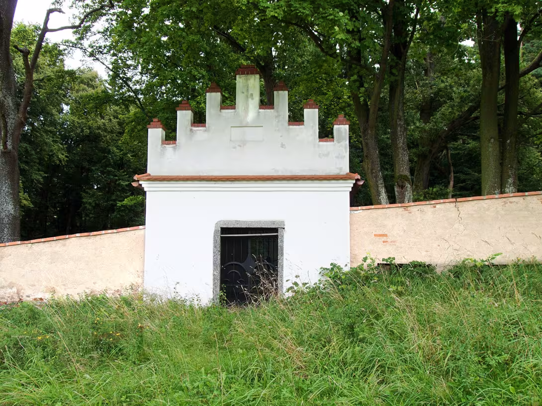 Dnešní pohled – Židovský hřbitov v Neznašově