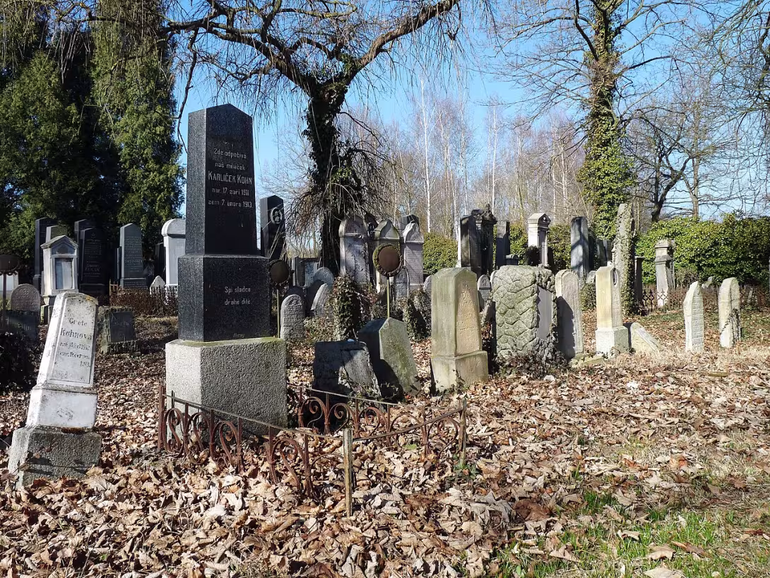 Dzisiejszy widok – židovský hřbitov ve Strakonicích