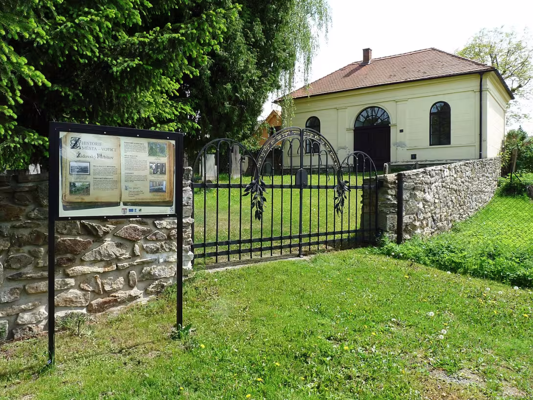 Heutige Ansicht – židovský hřbitov ve Voticích
