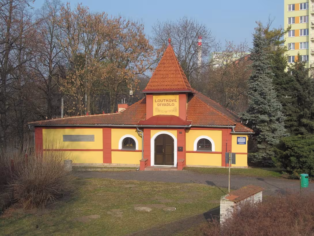 Dnešní pohled – Loutkové divadlo Louny