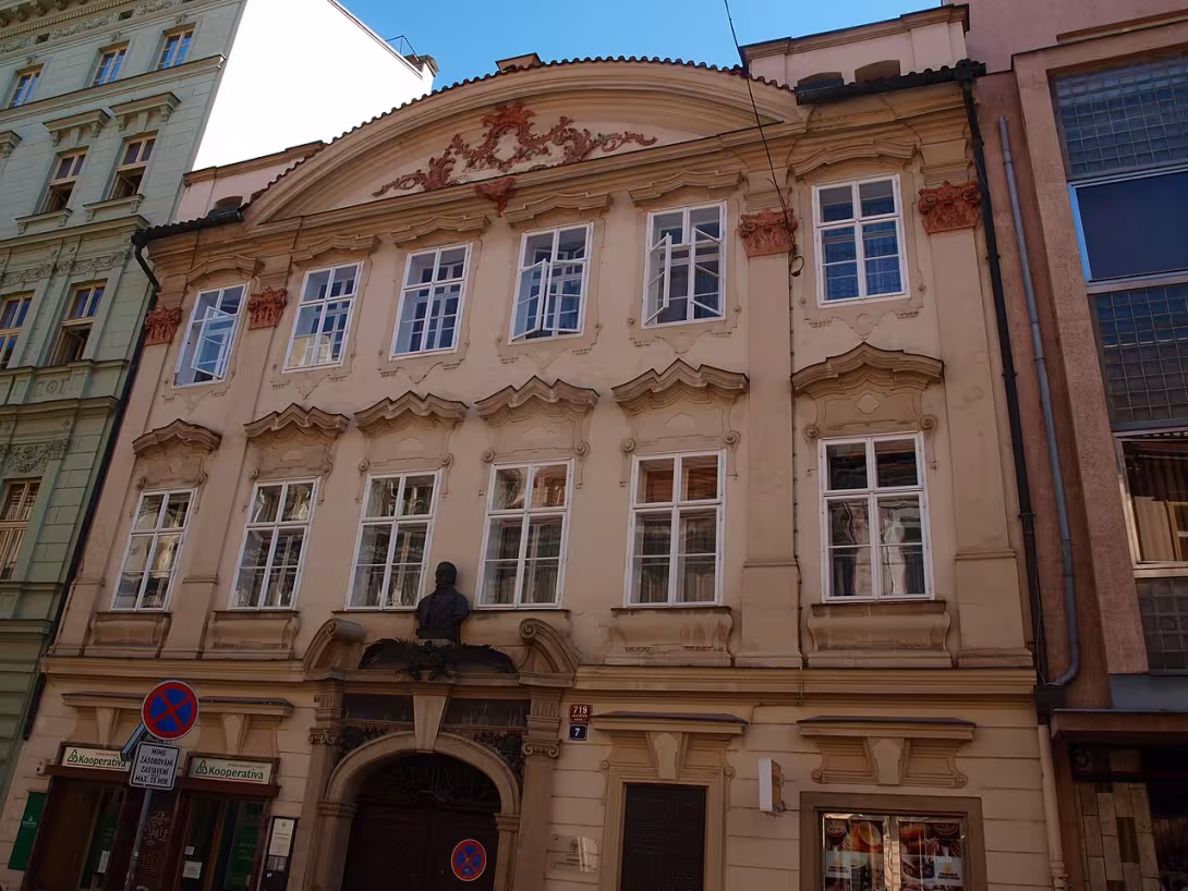 Heutige Ansicht – MacNevenův palác