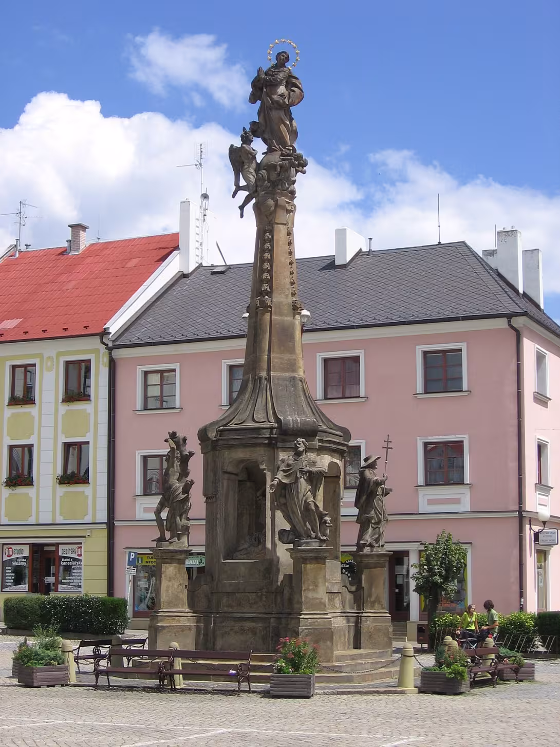 Dnešní pohled – Mariánský sloup (Litovel)