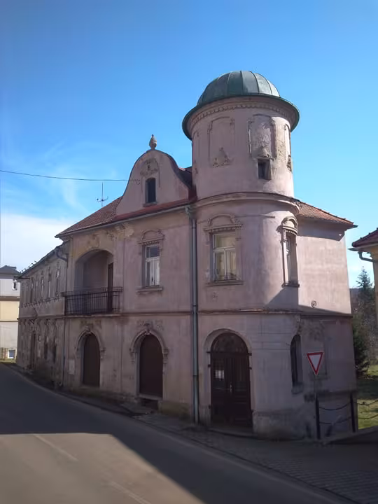 Dnešní pohled – Mikulášovická hvězdárna