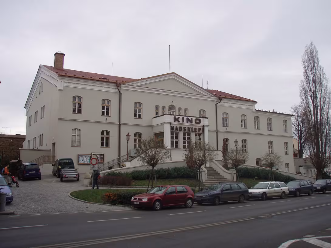 Dnešní pohled – Nadsklepí