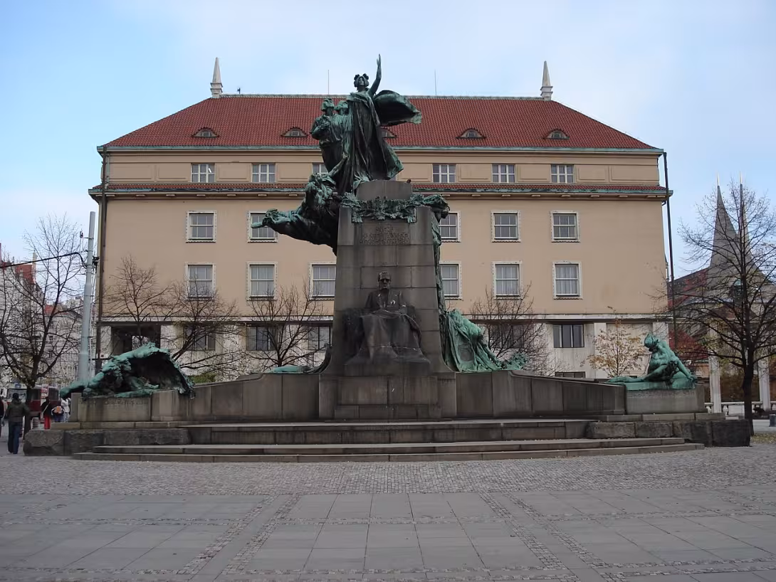 Dnešní pohled – Pomník Františka Palackého