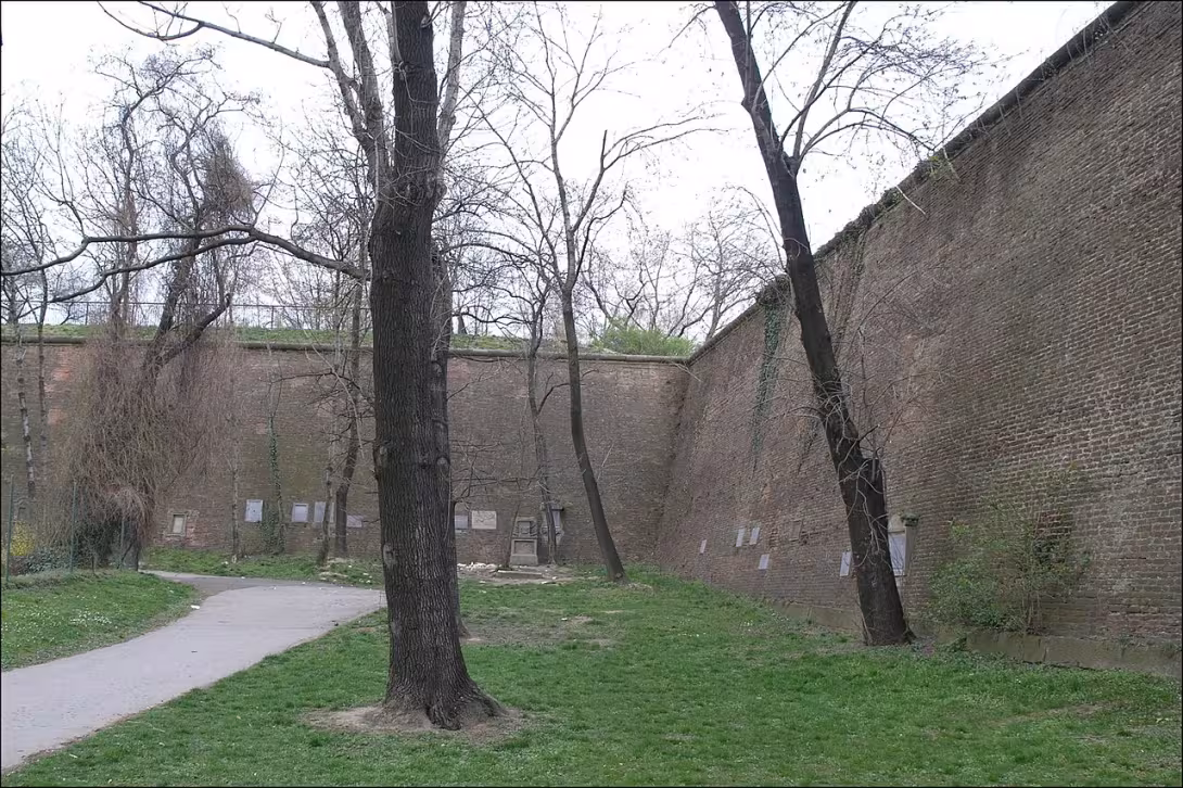 Dnešní pohled – Vojenský hřbitov na Hradčanech