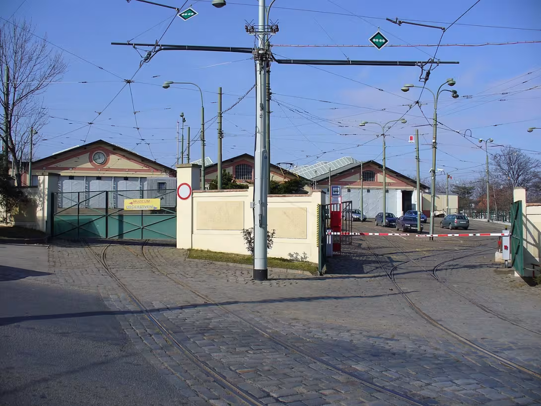 Dnešní pohled – Vozovna Střešovice