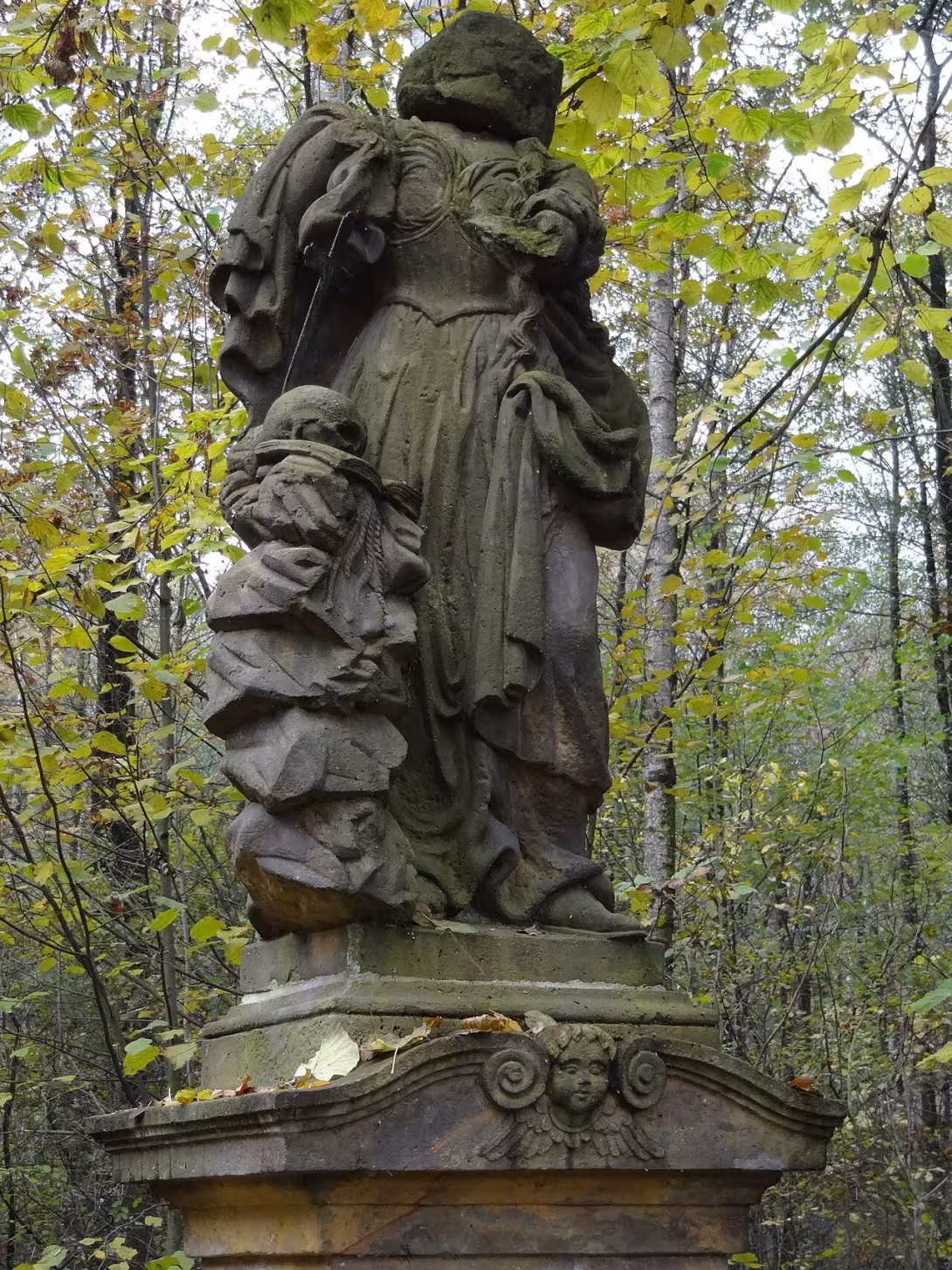 Dnešní pohled – socha svaté Máří Magdaleny