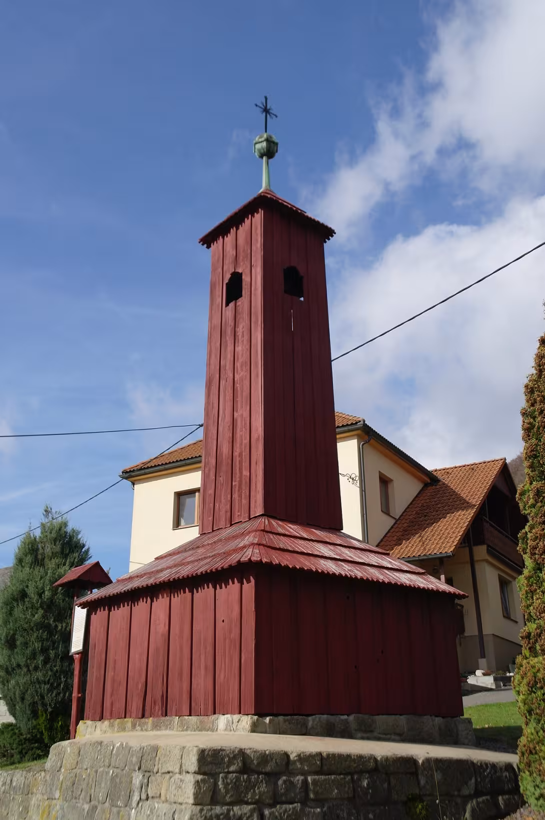 Dnešní pohled – zvonička v Žampachu