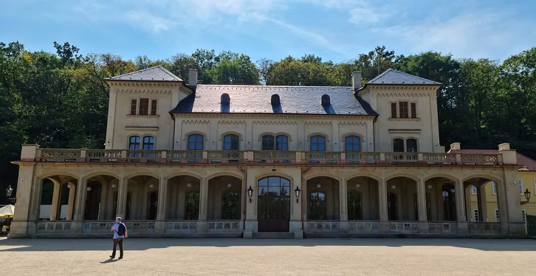 Dnešní pohled – Šlechtova restaurace