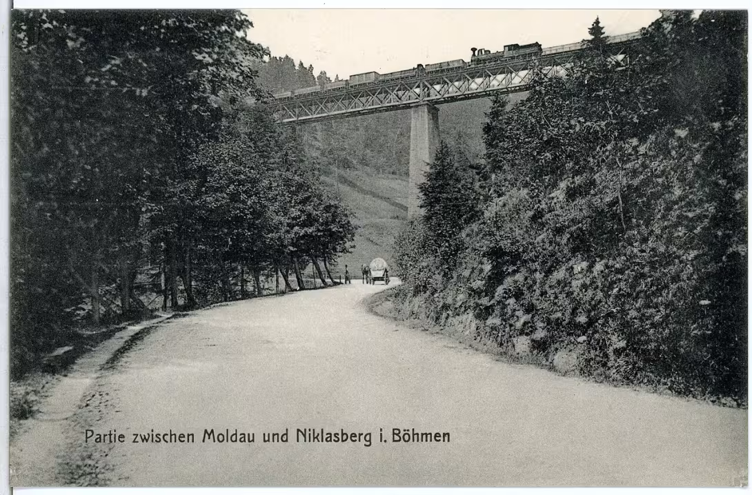Dzisiejszy widok – železniční viadukt v Mikulově
