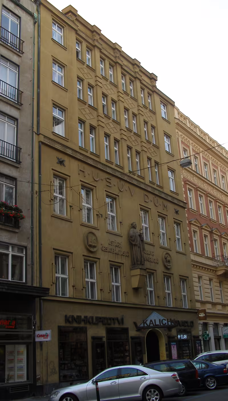 Heutige Ansicht – Husův dům (Praha 1)