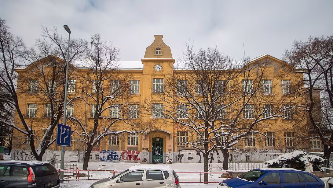 Dnešní pohled – Nová strašnická škola